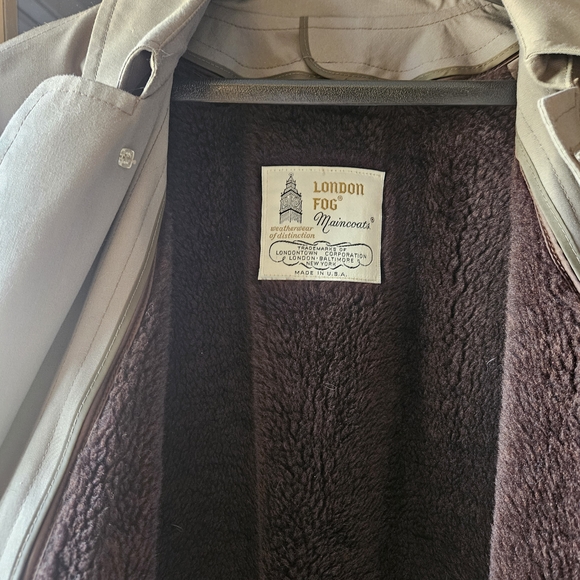 London Fog Men's Classic Gray Trench Coat - Picture 2 of 8